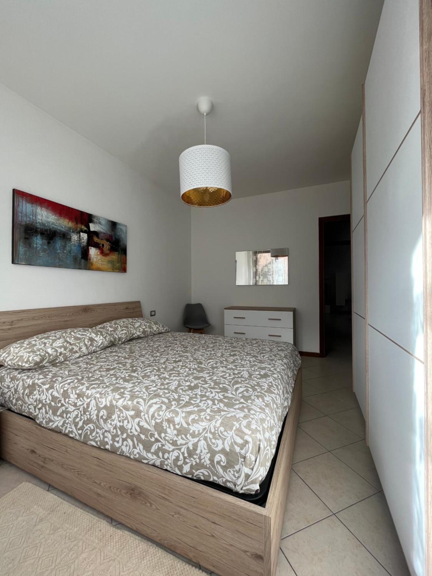 Elegante Casa -Rho Fiera Apartment Vanzago Bagian luar foto