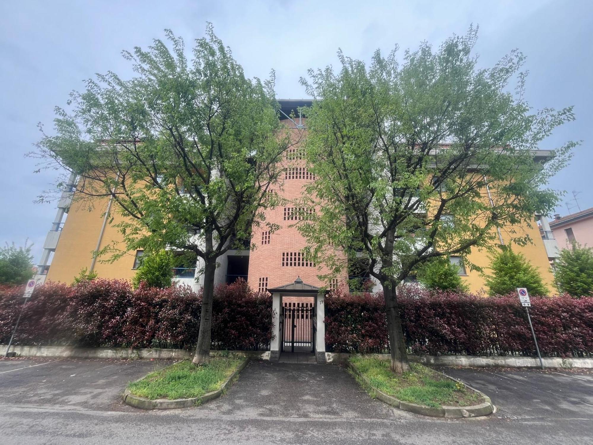 Elegante Casa -Rho Fiera Apartment Vanzago Bagian luar foto